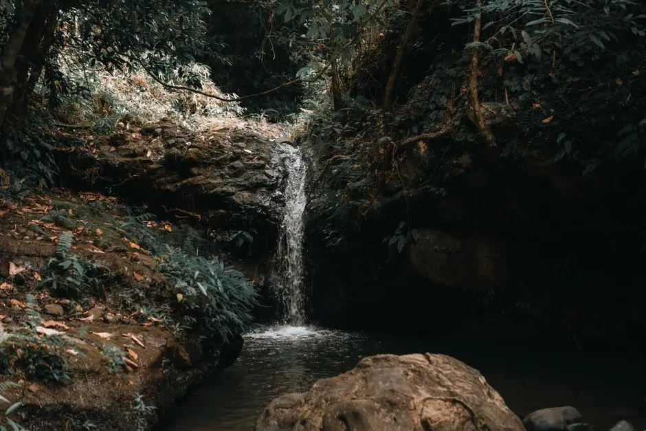 air terjun sigembor tersembunyi